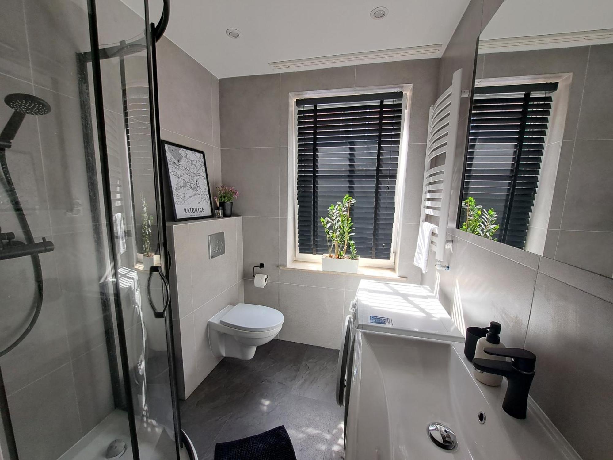 Gryfny Familok Apartment Katowice Luaran gambar